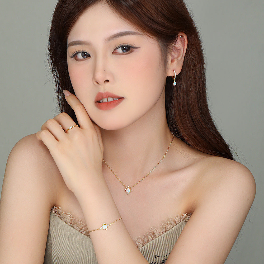 Felmeny Opal Bracelet in Silver with Ellipse