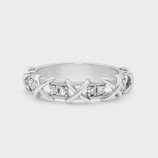 Felmeny X Ring in White Gold with Diamonds