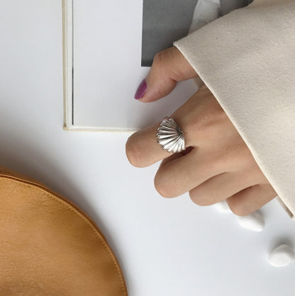 Felmeny Shell Ring in Silver