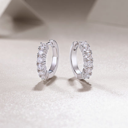 Felmeny Elara Earrings in Silver with Moissanite