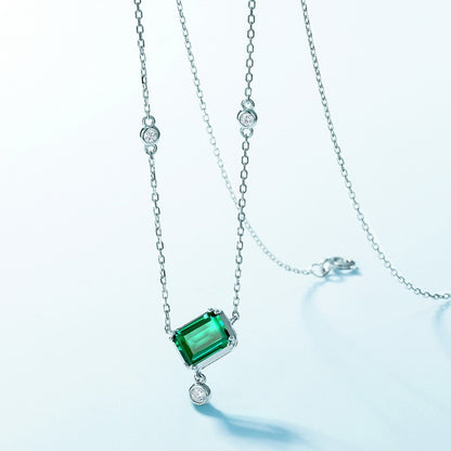 Felmeny Elverde Necklace in Silver with Moissanite