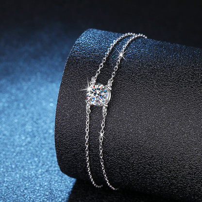 Felmeny Four-claw Bracelet in Silver with Moissanite