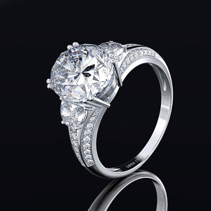 Felmeny Triadia Ring in Silver with Zircon