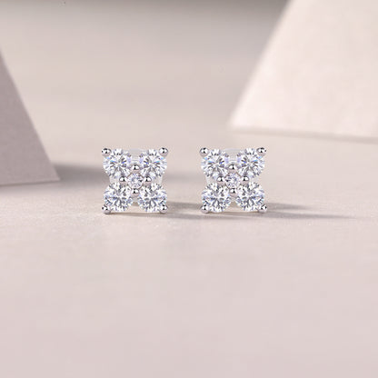 Felmeny Gardenia Earrings in Silver with Moissanite