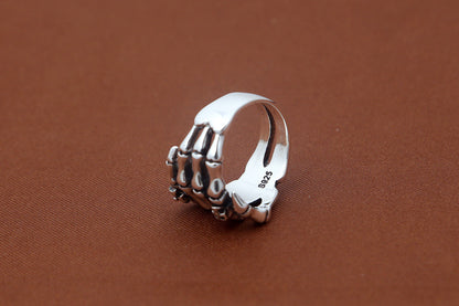 Felmeny Skeleton Claw Ring in Silver