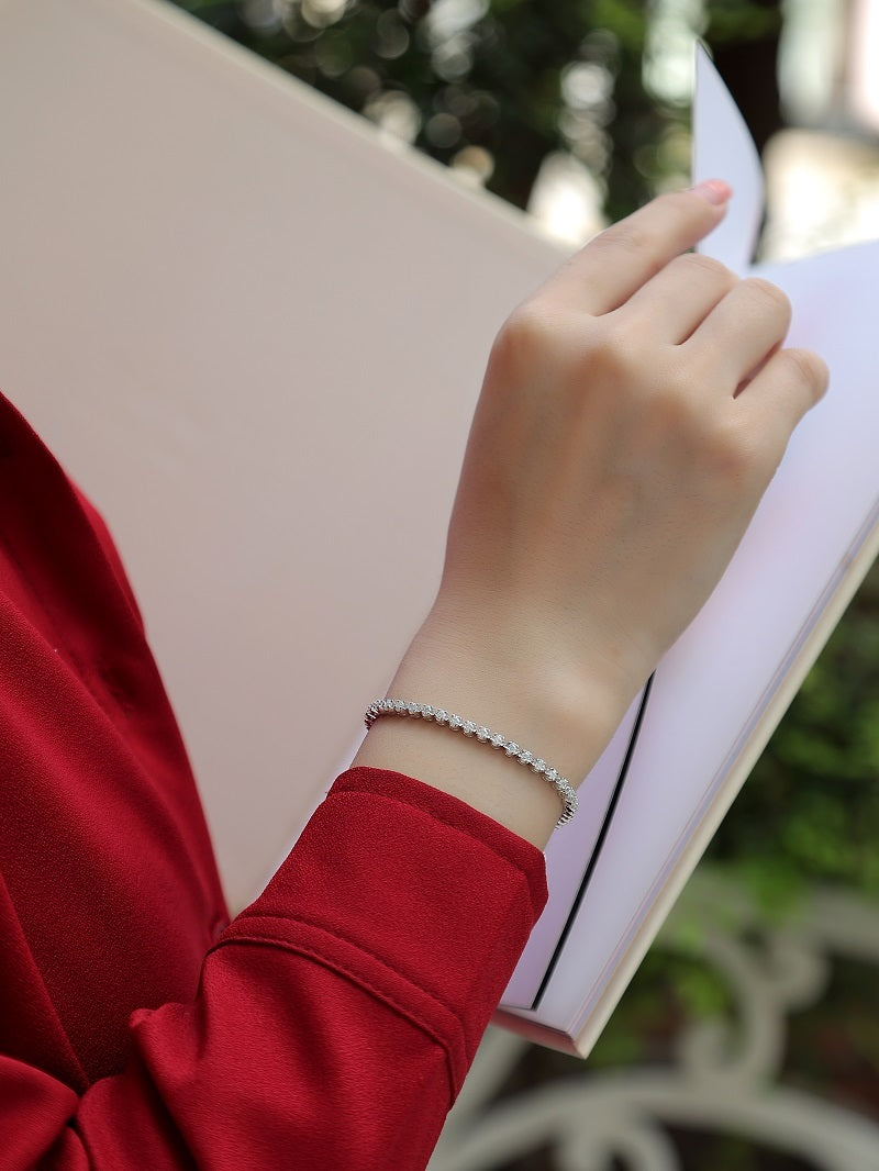 Felmeny Starlight Bracelet in Silver with Mossan Diamond