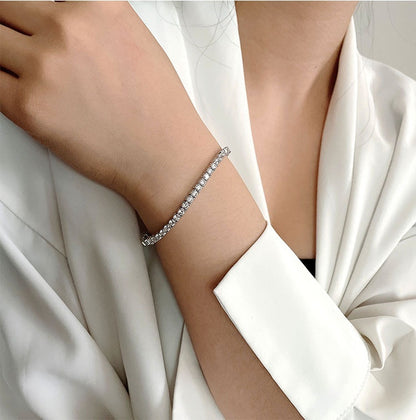 Felmeny Stelléa Bracelet in Silver with Moissanite