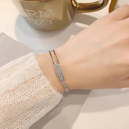 Felmeny Vellari Bangle in Silver with Moissanite