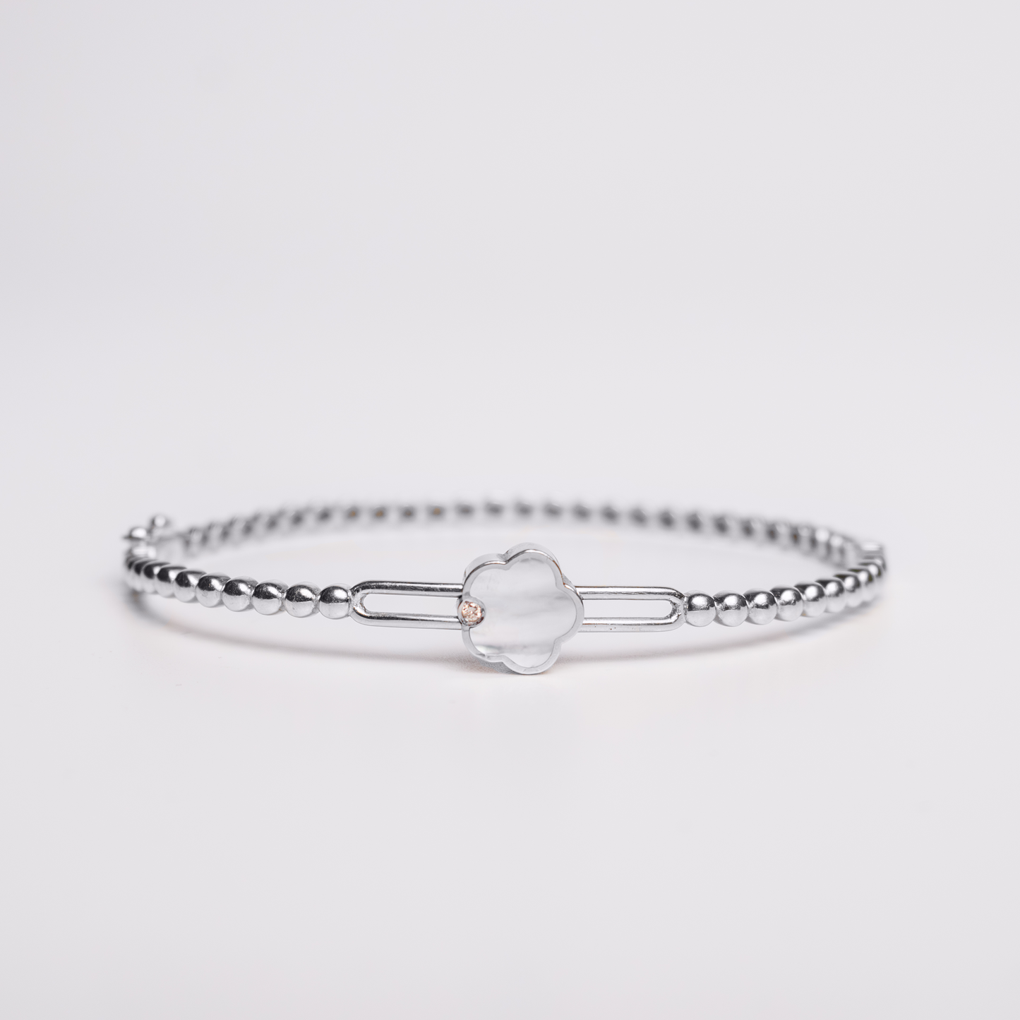 Felmeny Cloud Bangle in White Gold with Diamonds