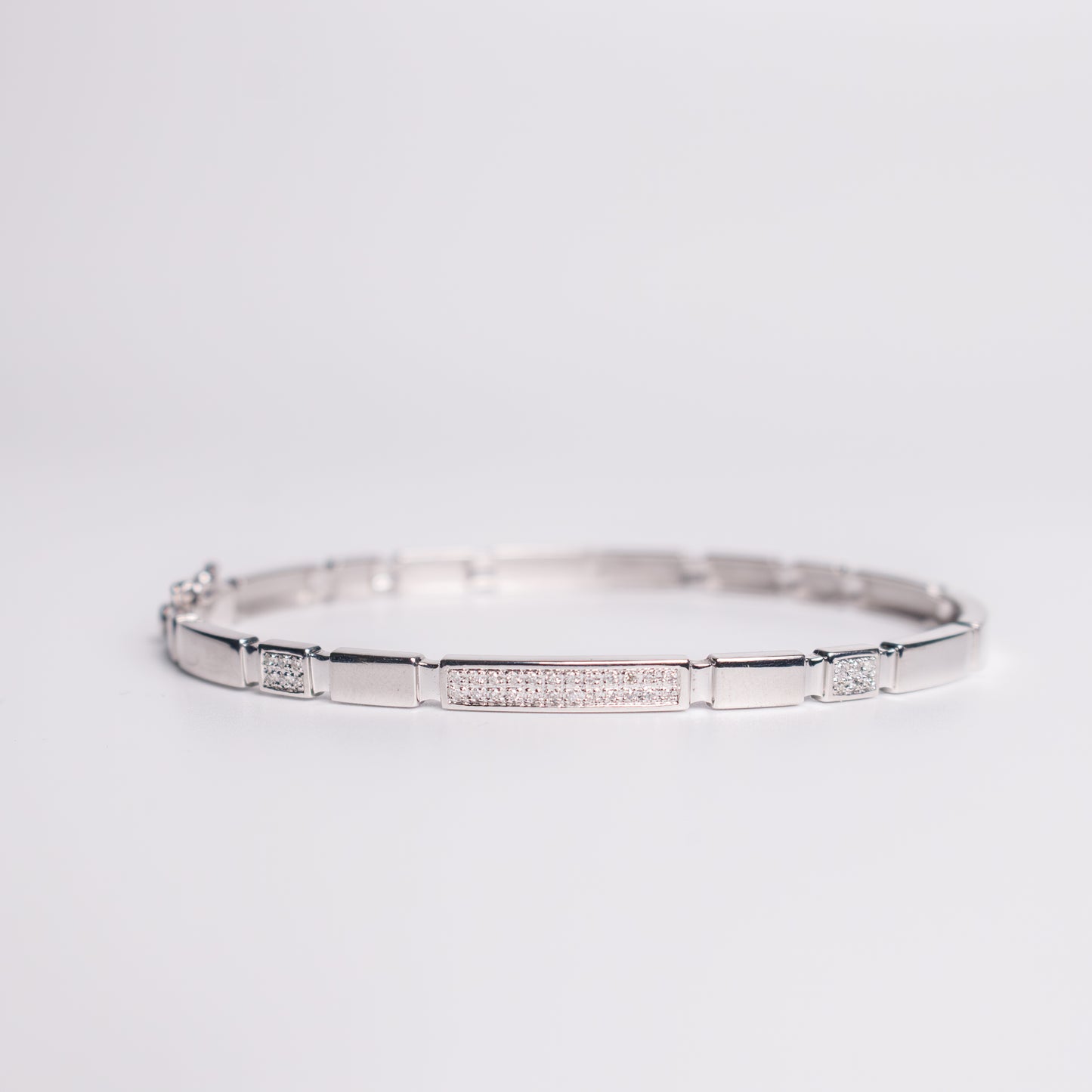 Felmeny Channel Bangle in White Gold with Diamonds