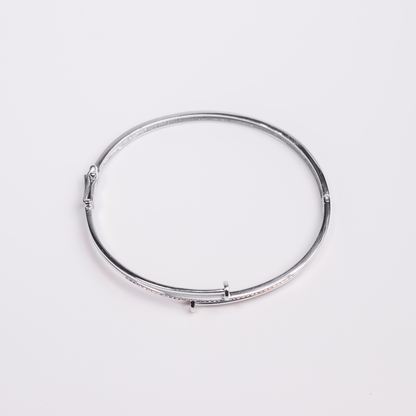 Felmeny Joinded Nail Bangle in White Gold with Diamonds