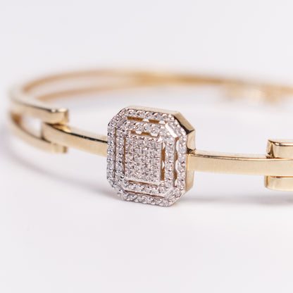 Felmeny Quadrus Bangle in Gold with Diamonds