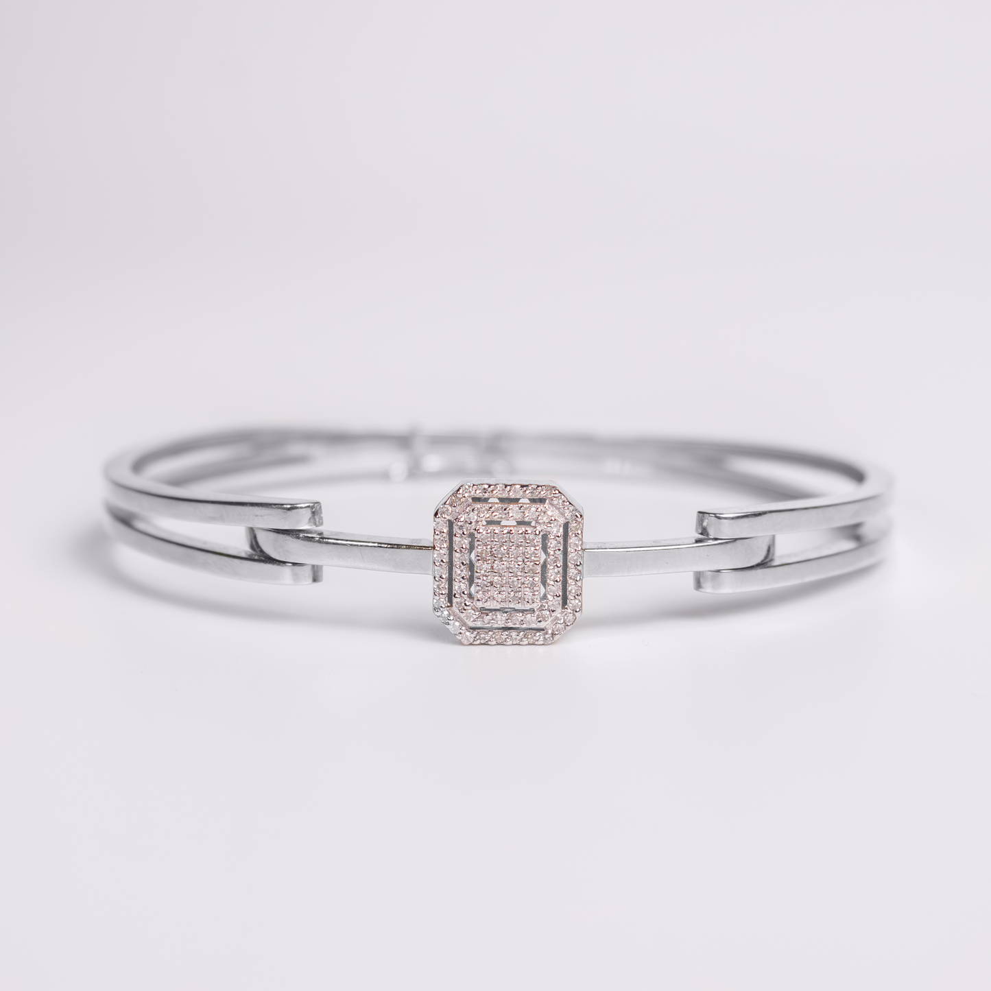 Felmeny Quadrus Bangle in White Gold with Diamonds