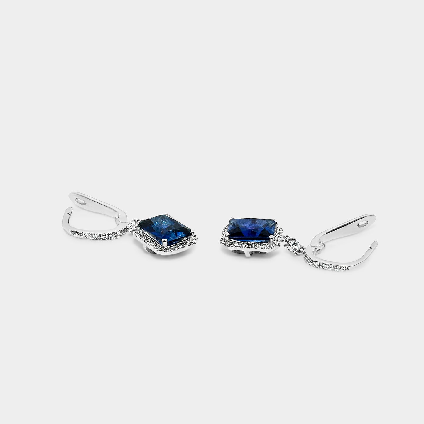 Felmeny Blue Sapphire Earrings in White Gold with Diamonds