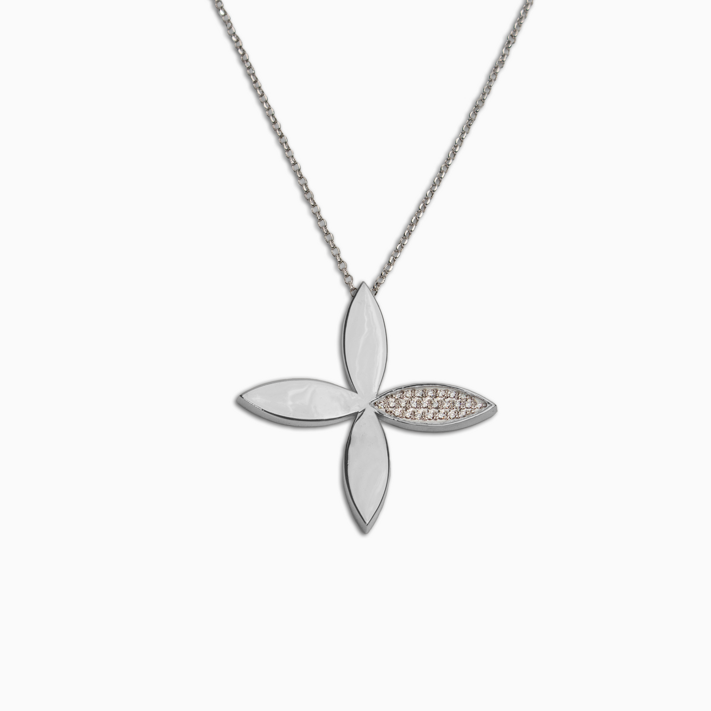 Felmeny Blossom Necklace in White Gold with Diamonds