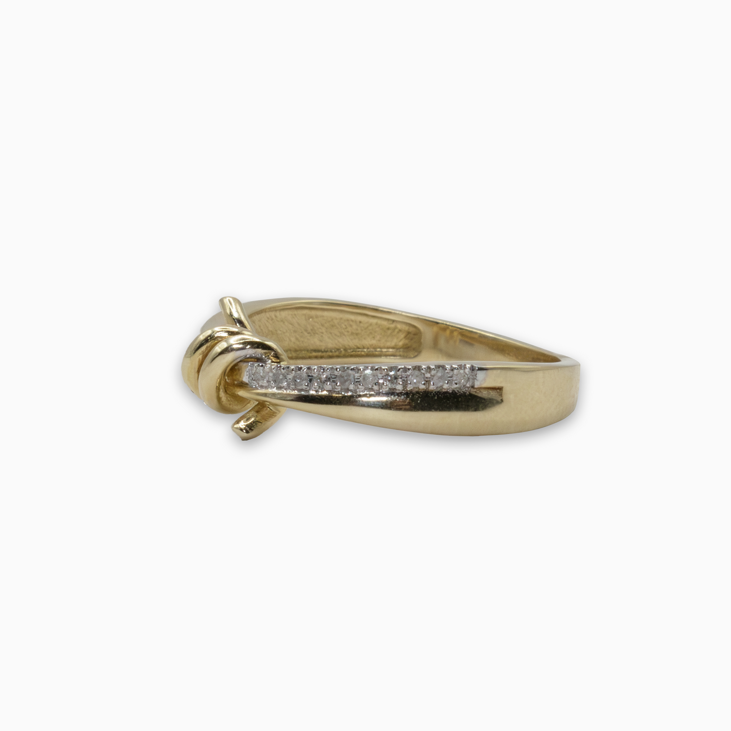 Felmeny Coiled Ring in Gold with Diamonds