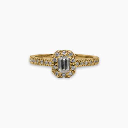 Felmeny Emerald-Cut Ring in Gold with Diamonds