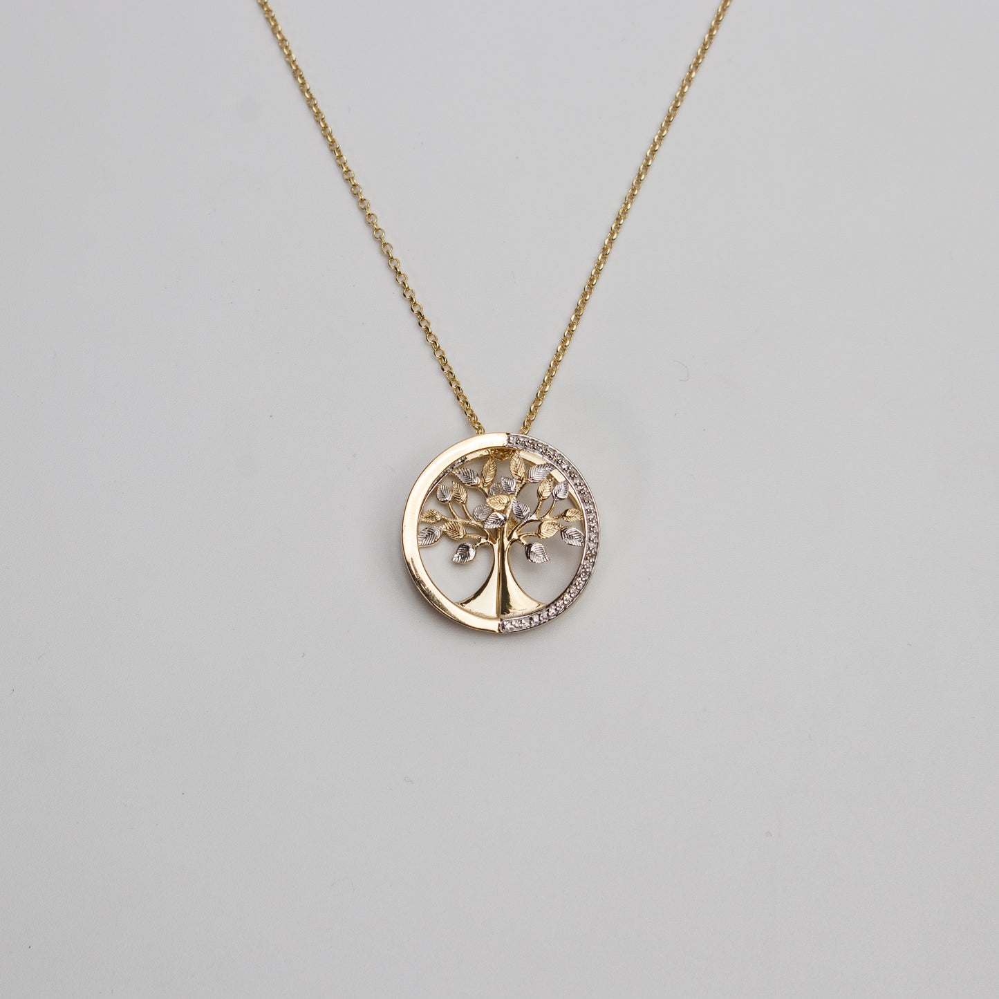 Felmeny Elysium Necklace in Gold with Diamonds