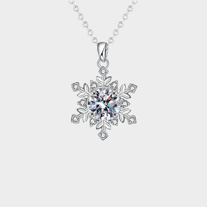 Felmeny SnowFlake Necklace in Silver with Moissanite