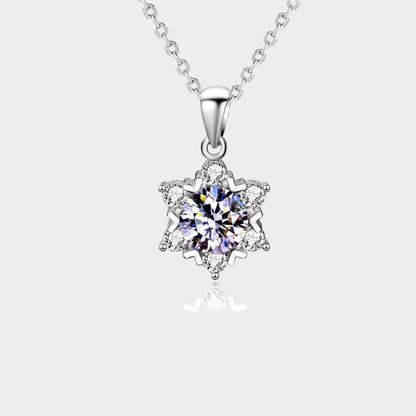 Felmeny SnowFlake Necklace in Silver with Moissanite