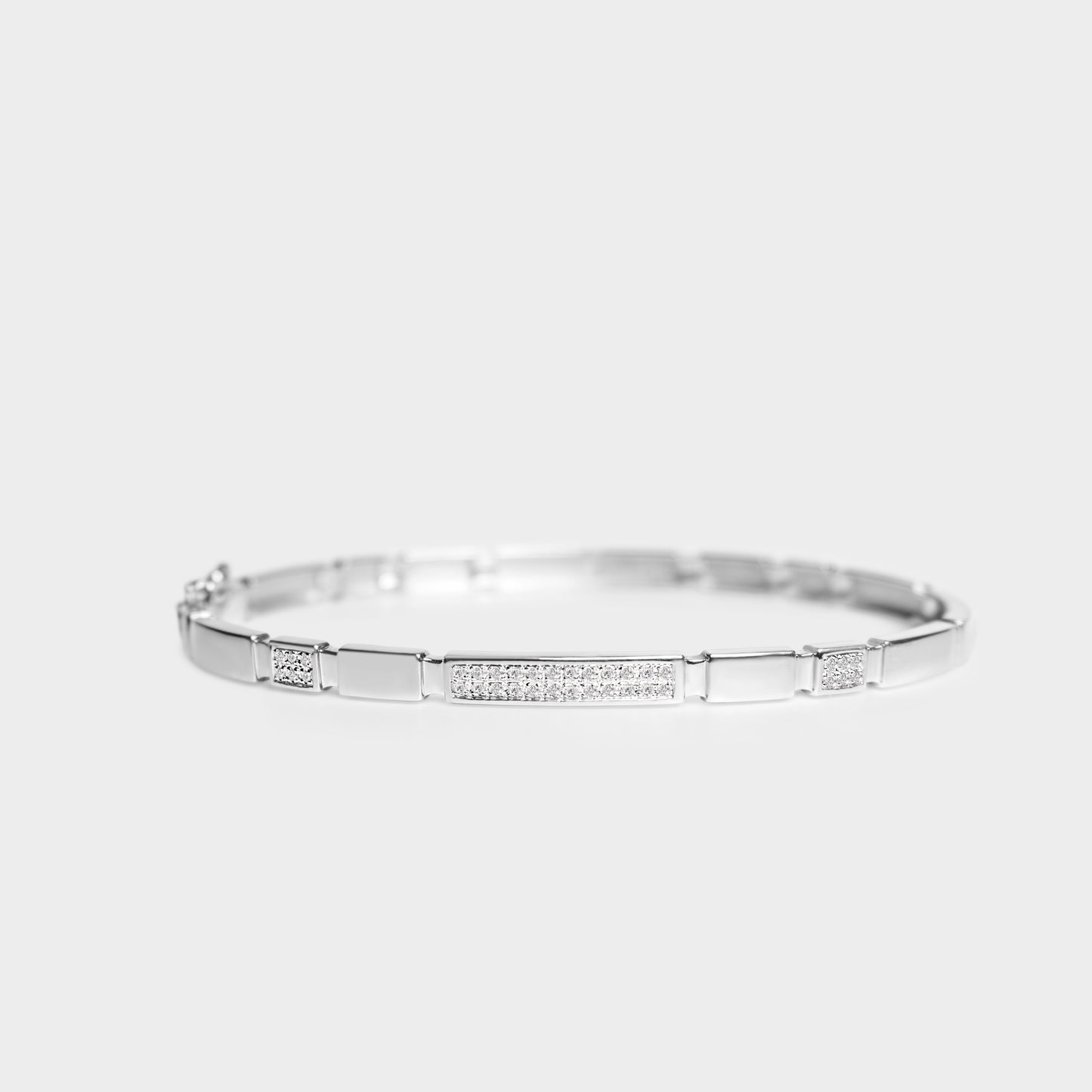 Felmeny Channel Bangle in White Gold with Diamonds