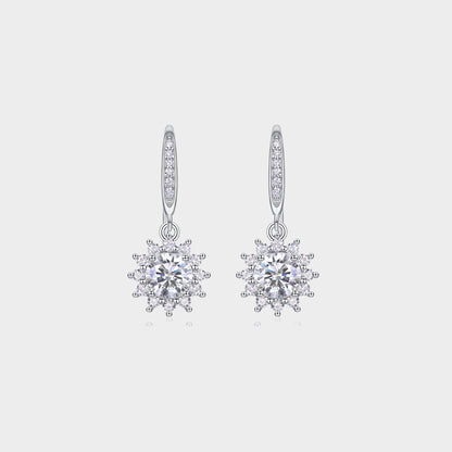 Felmeny Sonne Earrings in Silver with Moissanite