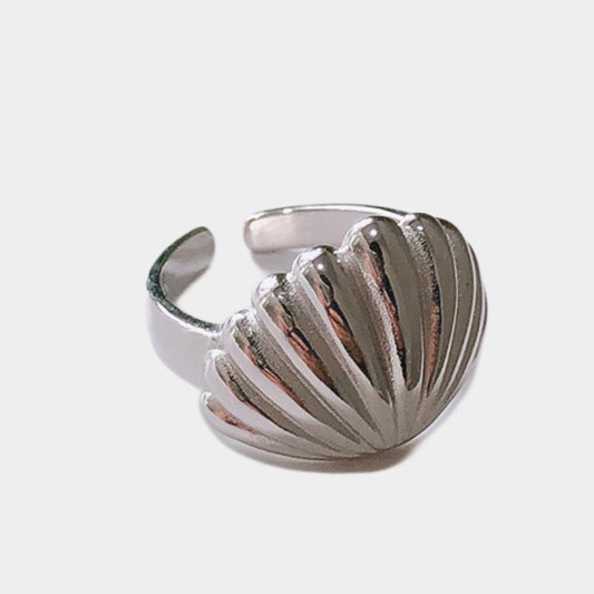 Felmeny Shell Ring in Silver