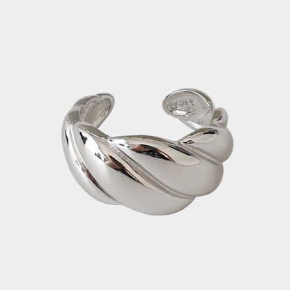 Felmeny Wavy Ring in Silver