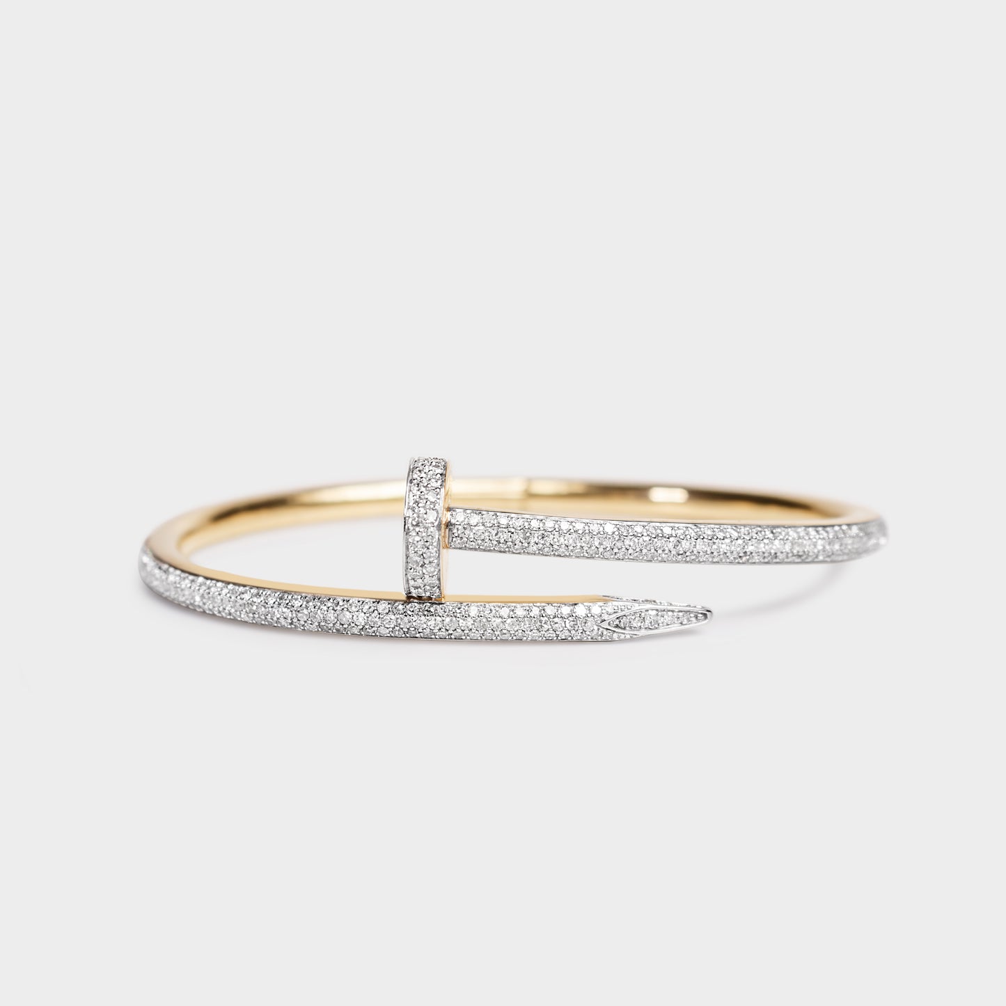 Felmeny Clou Éclat Bangle in Gold with Diamonds