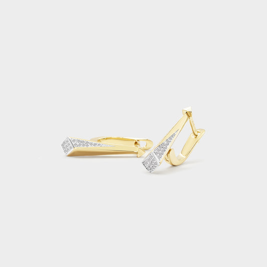 Felmeny Bar Earrings in Gold with Diamonds